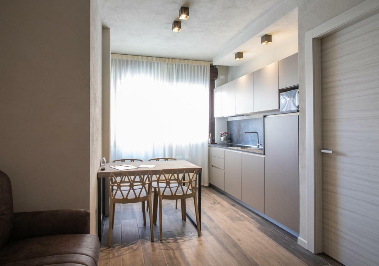 Astoria Living Apartments Bologna Buitenkant foto