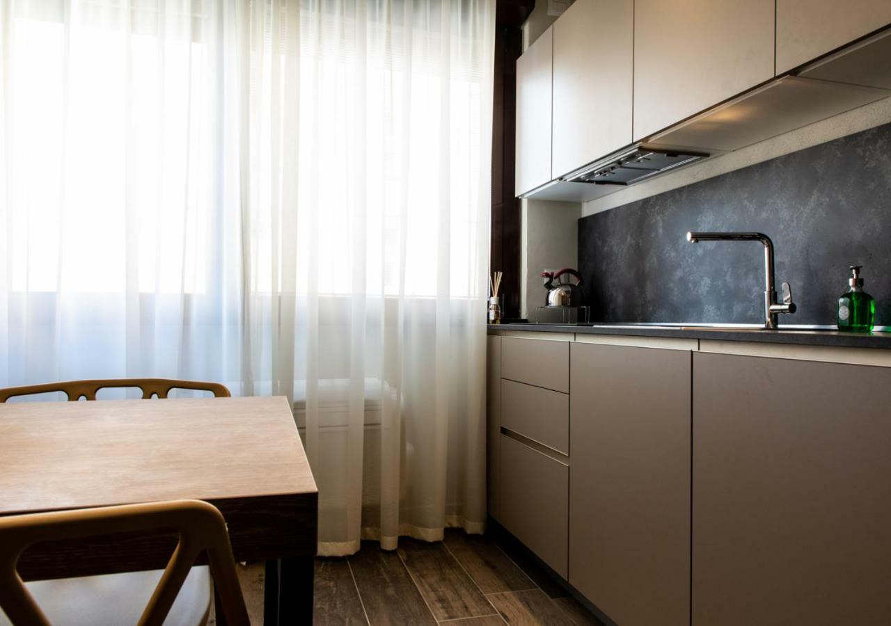 Astoria Living Apartments Bologna Buitenkant foto