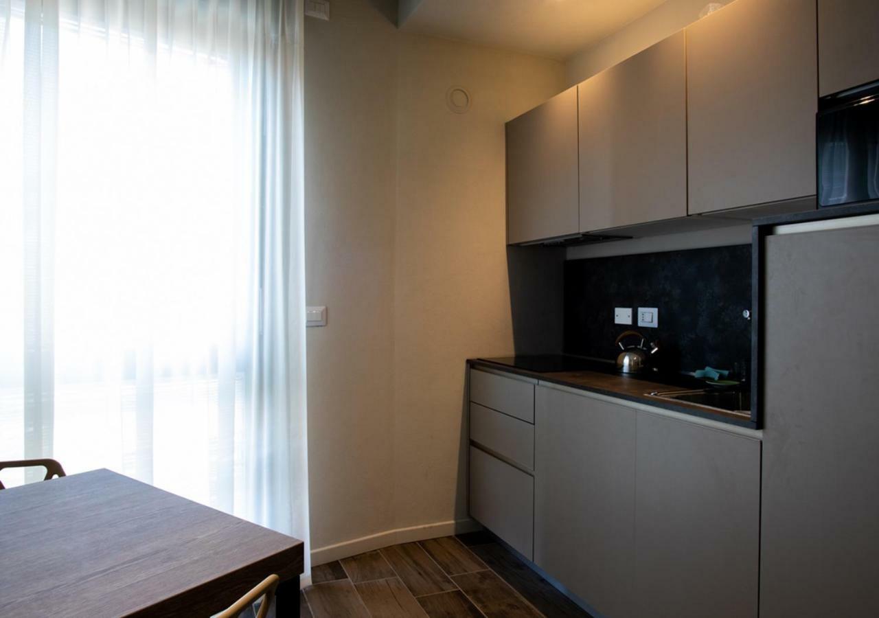 Astoria Living Apartments Bologna Buitenkant foto